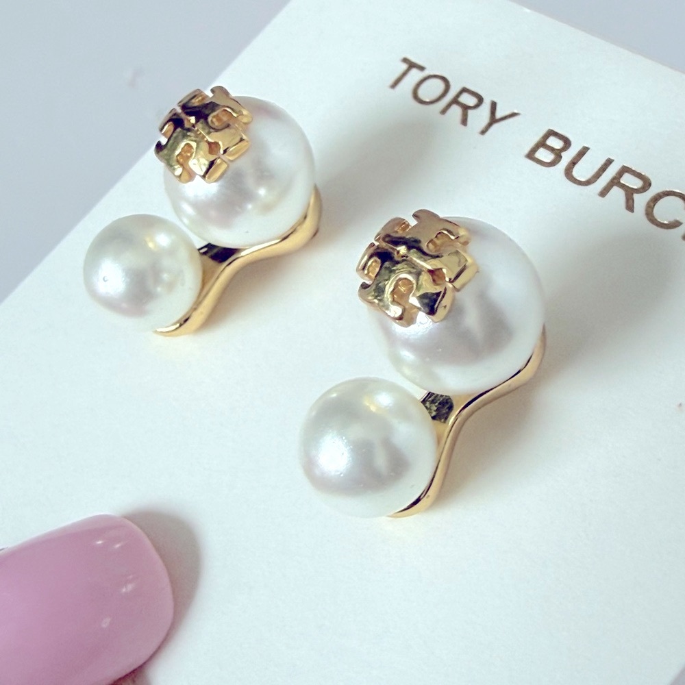 🛑Price Drop🛑New)Tory Burch Gold and Double Cream Pearl Earrings.